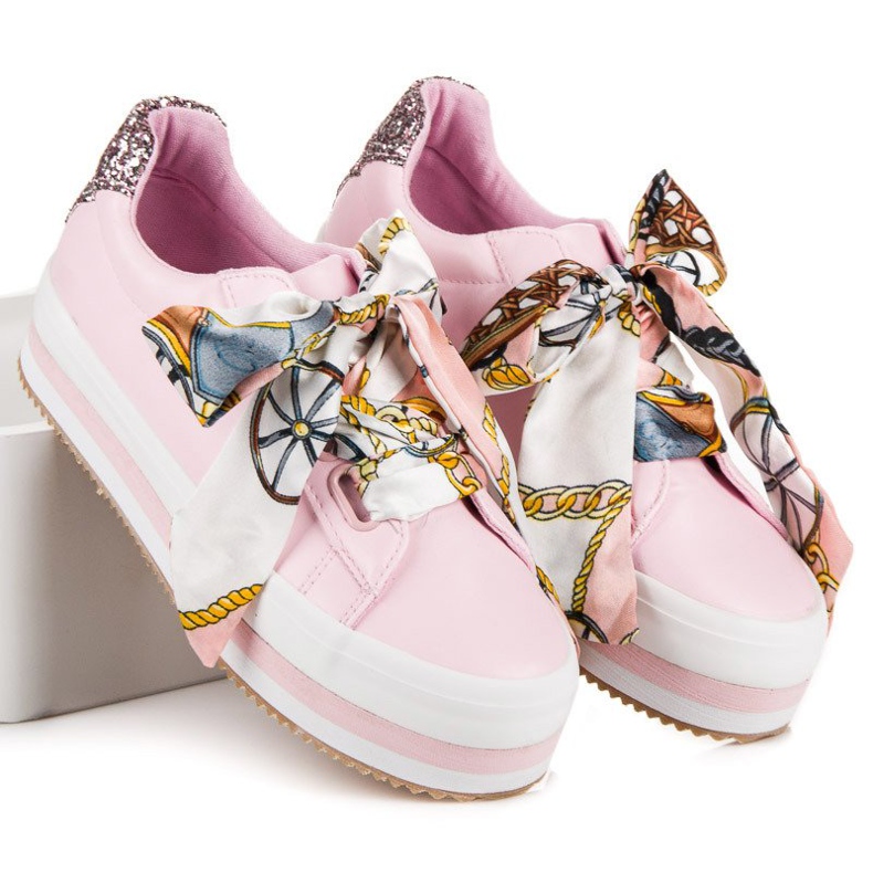 Stylish sneakers on the vices platform pink 2