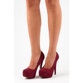 Yes Mile Pins on the platform red 1