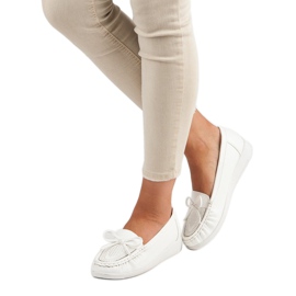 Tullo Women's white loafers 2