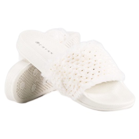 Erynn White flip-flops with fur 2