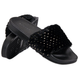 Erynn Black slippers with fur 1