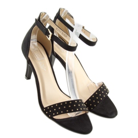 Sandals on a comfortable heel black BL0764 2