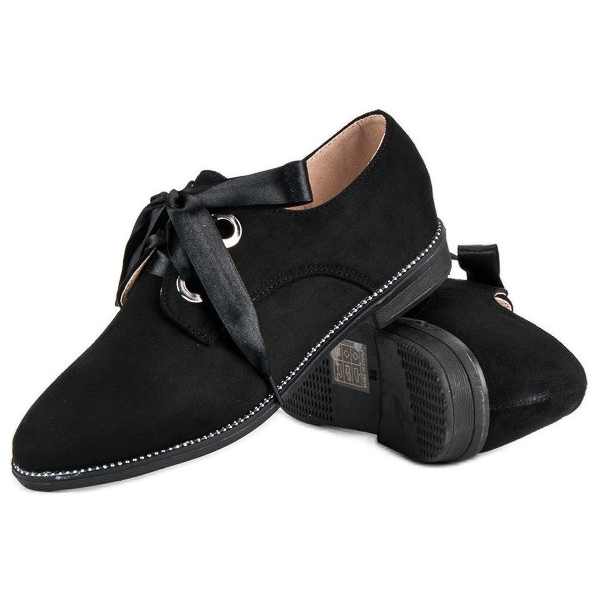 Shoes with a satin ribbon black 2
