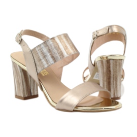 Sandals on the Gamis 3390 gold post golden 3