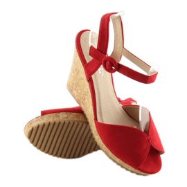 Red sandals on a cork wedge heel 3811 1