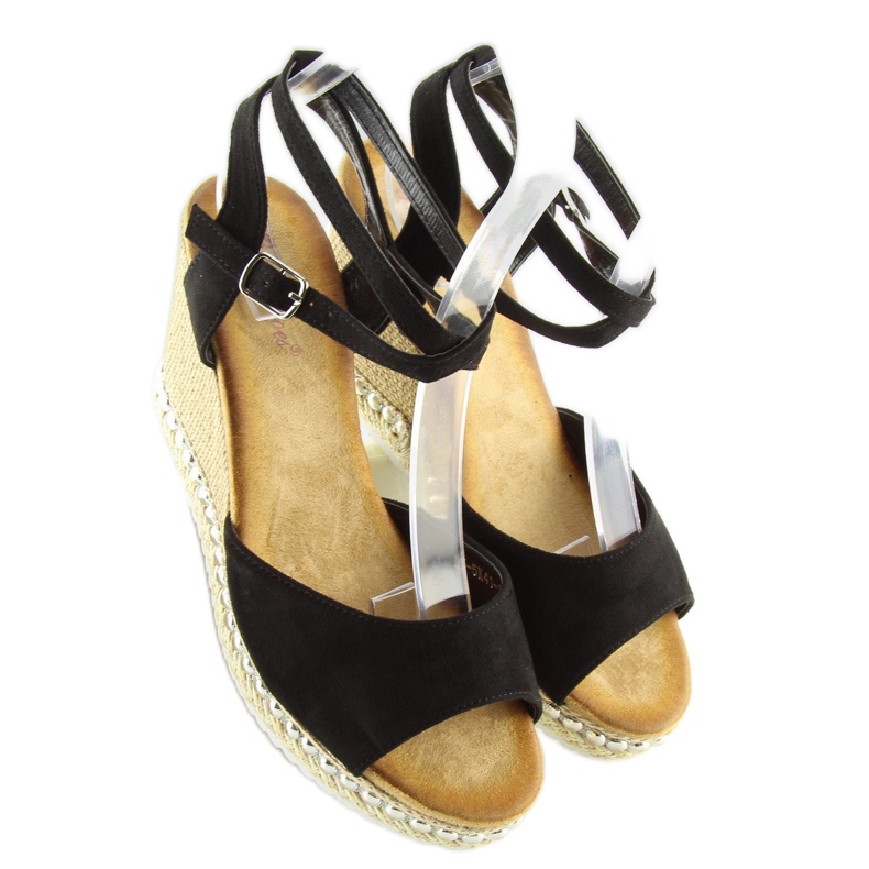 Black sandals on the wedge LJ-5K41 black 2
