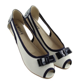 Open toe white ballerinas D314 WHITE / NAVY 1