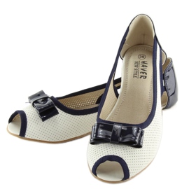Open toe white ballerinas D314 WHITE / NAVY 2