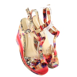 Satin wedge sandals 903 red 1