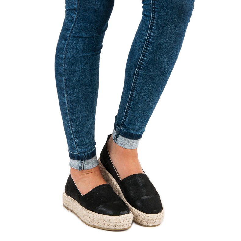 Slip-on espadrilles on the platform black 1