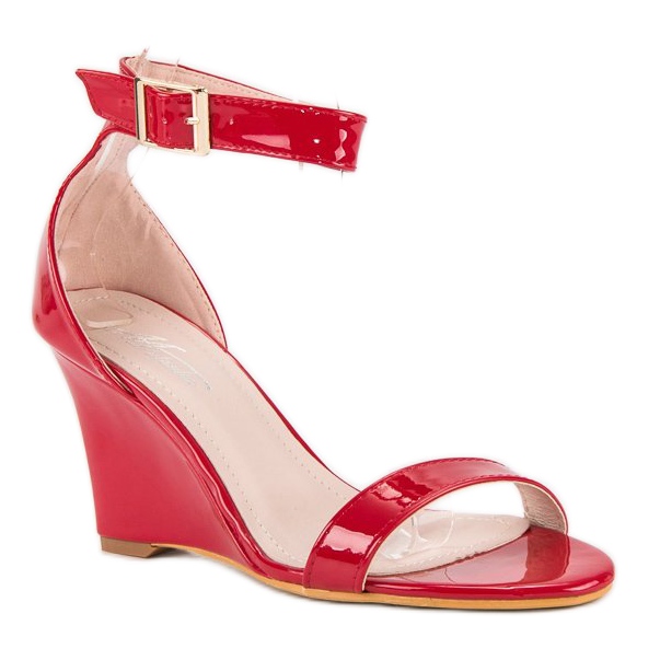 Lacquered wedge sandals 1