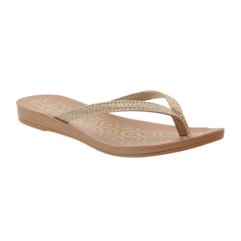 INBLU IR063 golden flip-flops 1