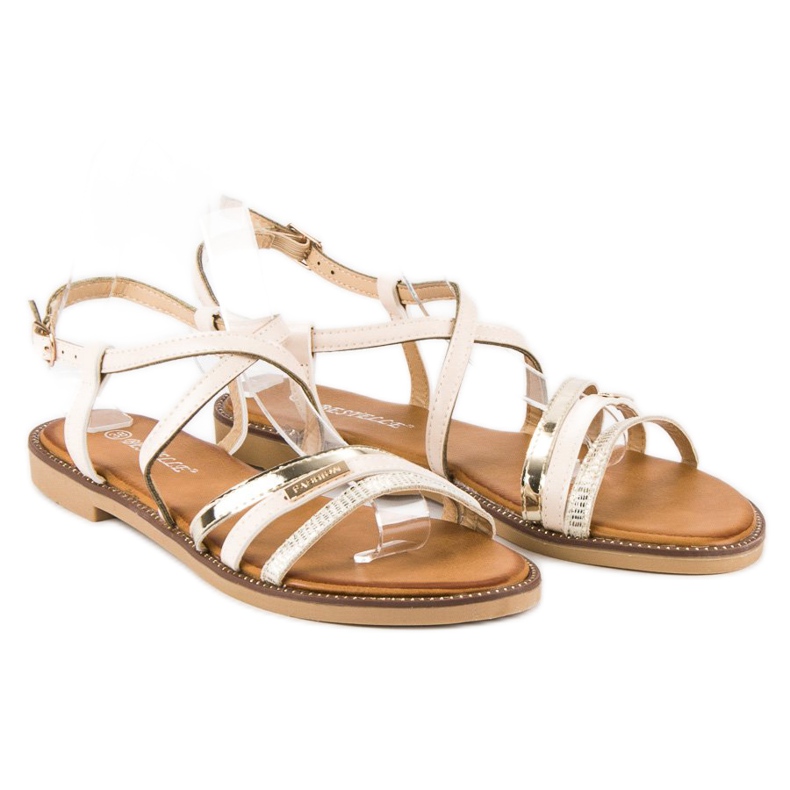 Bestelle Beige sandals fastened with a buckle 2