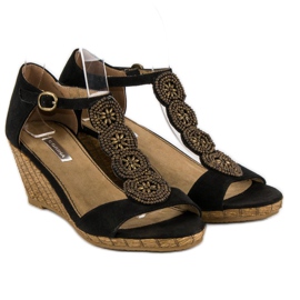 Corina Decorative wedge sandals black 2