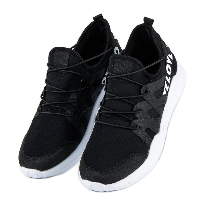 Fashionable sports shoes white black 1