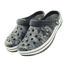 American Club Kroks clogsy slippers camo sandals black grey green 4 American Club Kroks clogsy slippers camo sandals black grey green 4