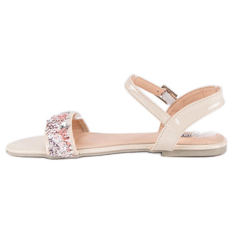 Beige sandals vices 1