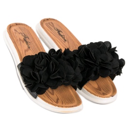 Black flip-flops with flowers 2