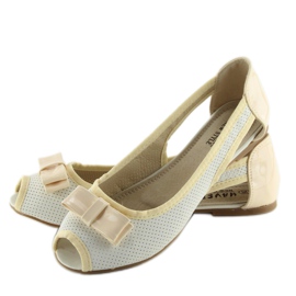Open toe white ballerinas D314 WHITE / L.BEIGE / L.BEIGE brown 2