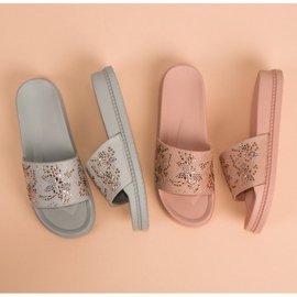 Female flip-flops pink 1