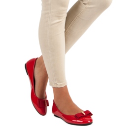 Diamantique Lacquered ballerinas with a bow 1