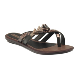 Ipanema Women's slippers flip-flops with Grendha stones brown 2 Ipanema Women's slippers flip-flops with Grendha stones brown 2