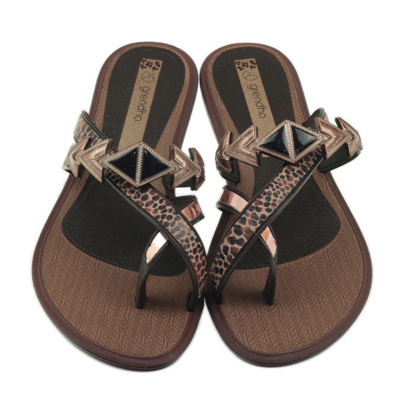 Ipanema Women's slippers flip-flops with Grendha stones brown 4 Ipanema Women's slippers flip-flops with Grendha stones brown 4