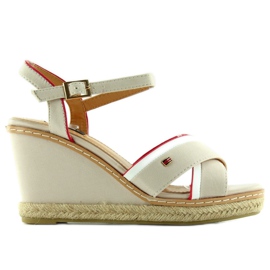 Wedge sandals Tomy 1234 beige 2