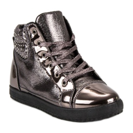 Tied sneakers brown 1