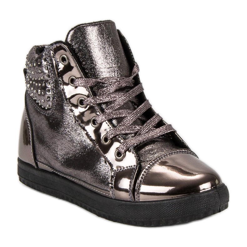 Tied sneakers brown 1