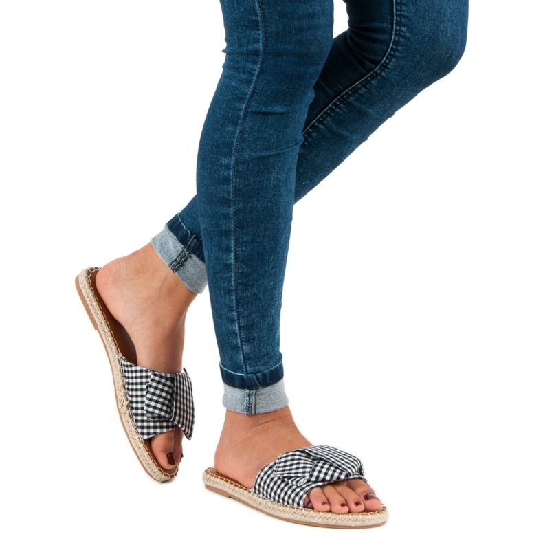 Seastar Checked black slippers white 2