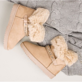 Seastar Mukluki with fur brown 1