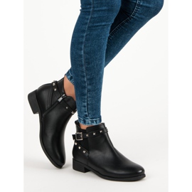 Seastar Black boots for fall 1