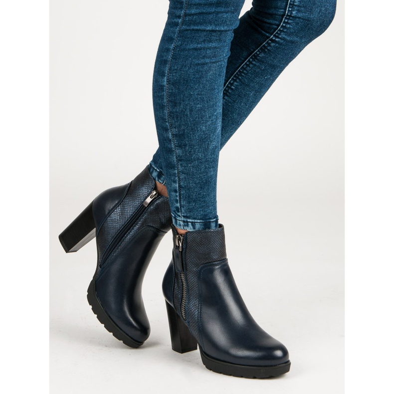 Filippo Navy blue boots on the post 1