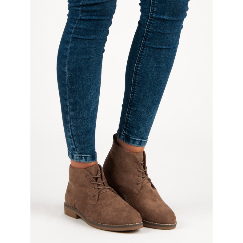 Low tied ankle boots brown 1
