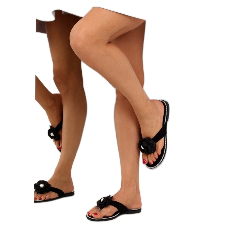 Black CK31P Black flip-flops 2