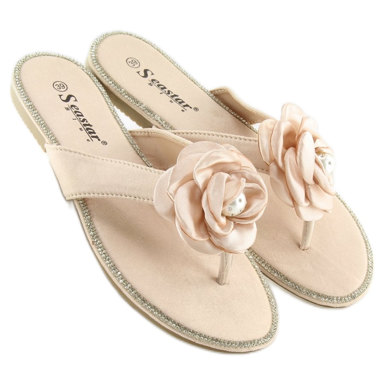 CK31P Beige beige flip-flops 1