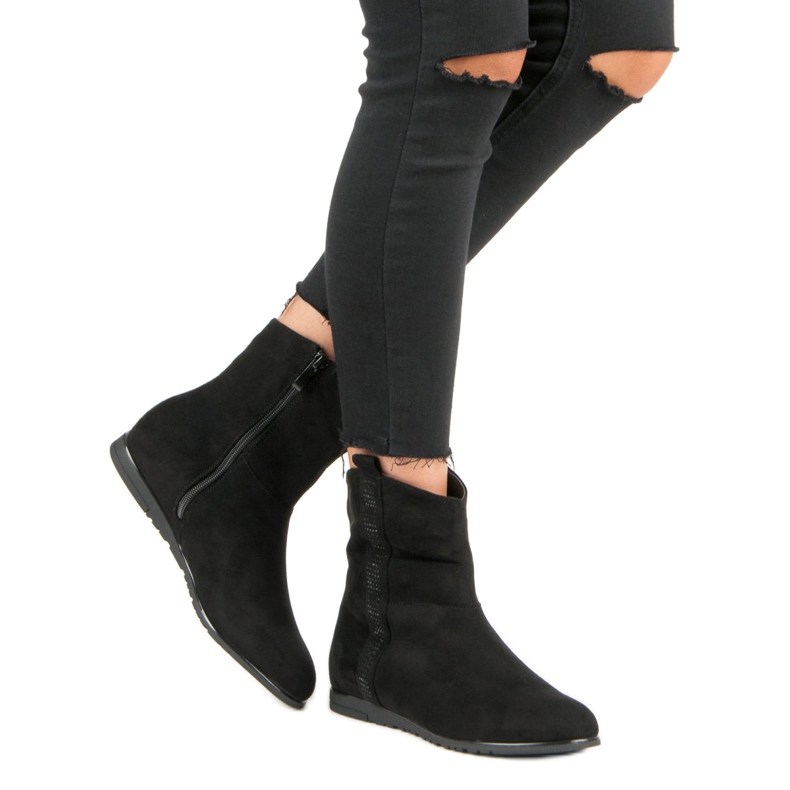 Classic suede boots black 2
