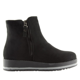 Black Chelsea boots with high sole K103 2