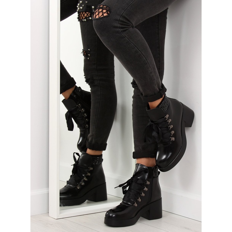 Black boots with high soles 0-183 1