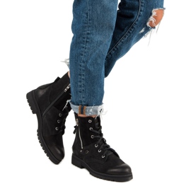 Black Stylish VINCEZA Workers 2
