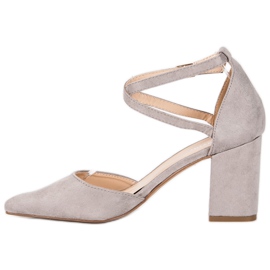 Seastar Pumps with a belt grey 1
