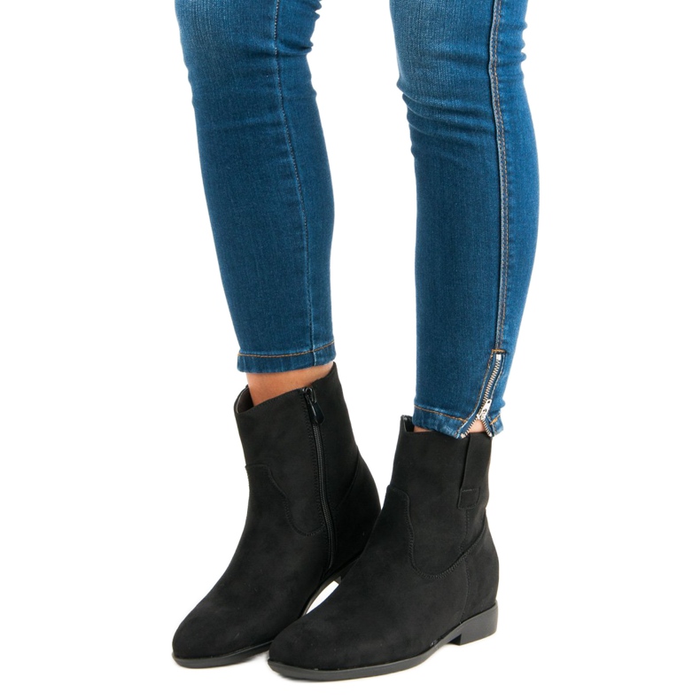 Lucky Shoes Suede ankle boots with a zipper black 1