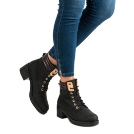 Workery boots with high heels black 2