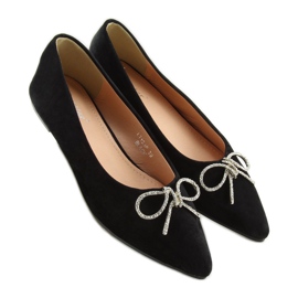 Black pointed ballerinas LT103P Black 2