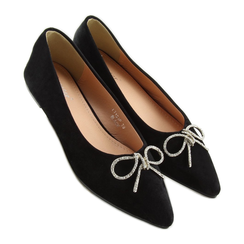 Black pointed ballerinas LT103P Black 2