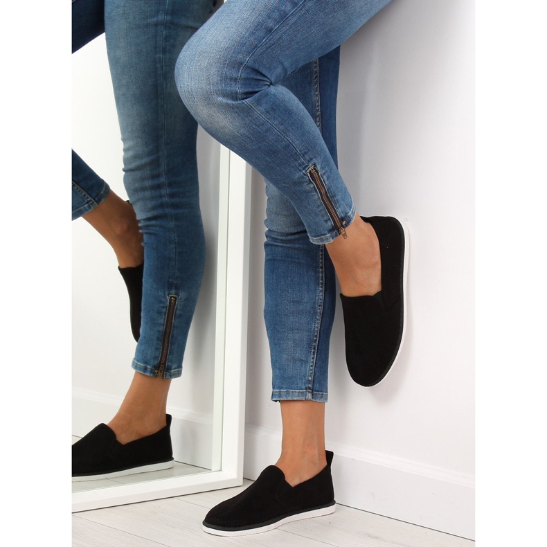 Black LA08P Black slip-on sneakers 1 Black LA08P Black slip-on sneakers 1