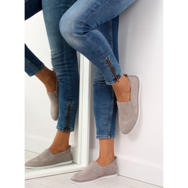 Gray slip-on sneakers LA08P Gray grey 1