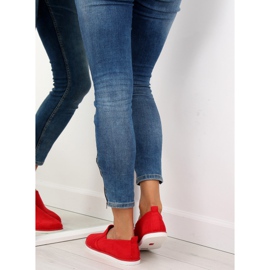 Red slip-on sneakers LA08P Red 2