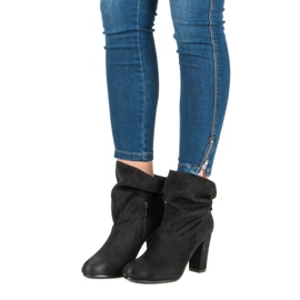 Suede boots on the VINCEZA post black 1